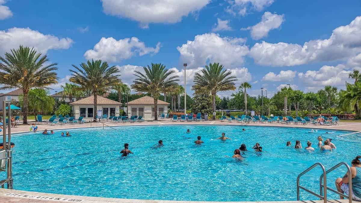 Casa de férias Pool Games Themed - Enchanted Escape *