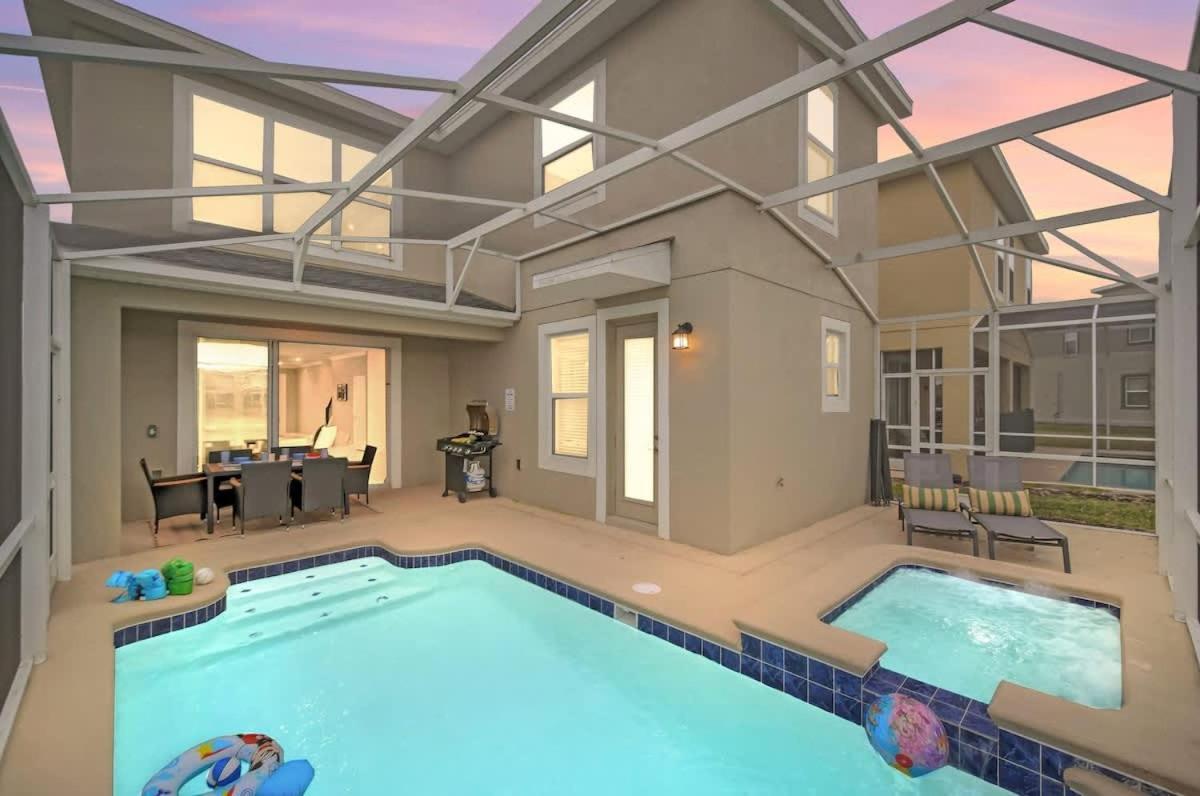 Pool Games Themed - Enchanted Escape Casa de férias